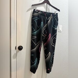 Champion Graphic Joggers – Women’s Medium